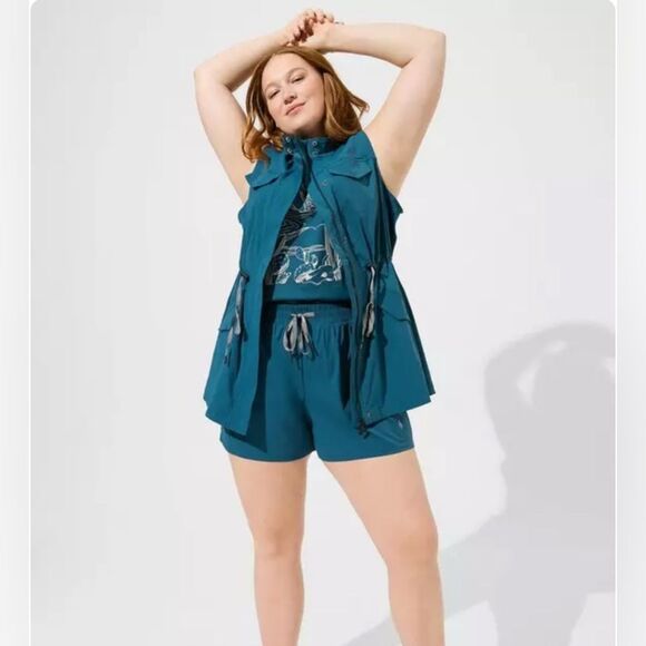 Torrid Happy Camper Ripstop Active Vest size 2 Legion Blue - Picture 1 of 15